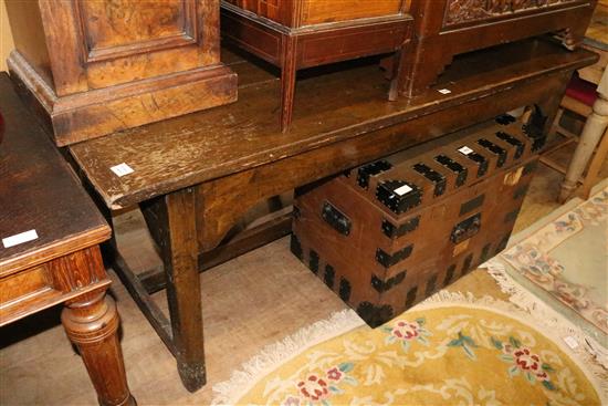 19th century oak and fruitwood? farmhouse table(-)